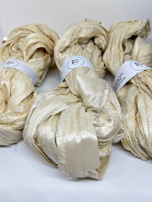 Sari Silk Ribbon – Off White Yarn for Weaving & DIY