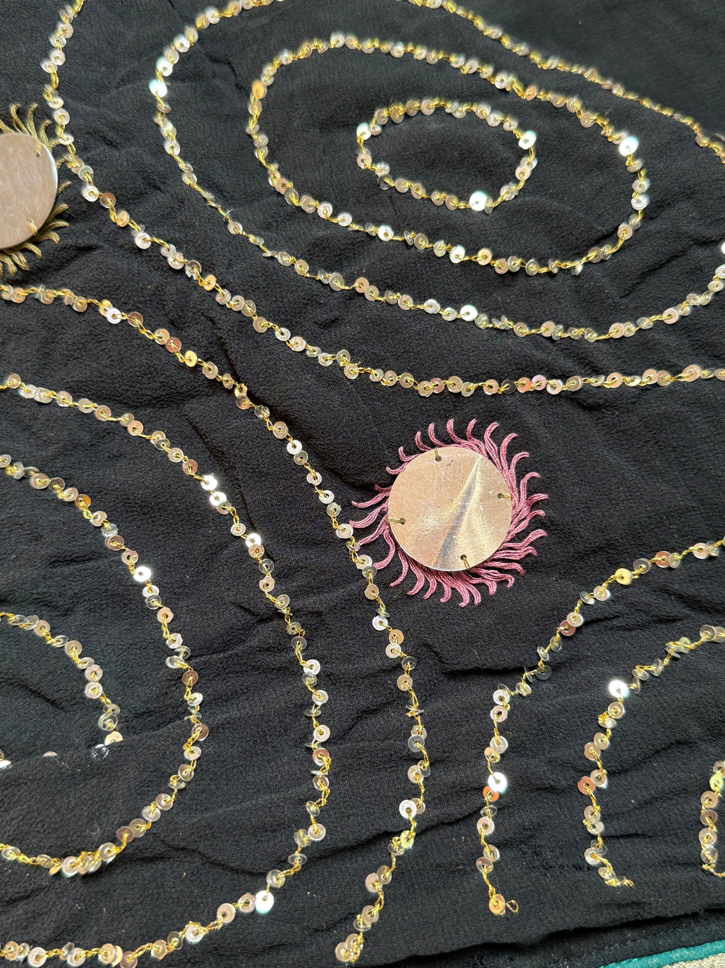 PURE SILK full sari. Unique. Heavily beaded. Vintage saree.