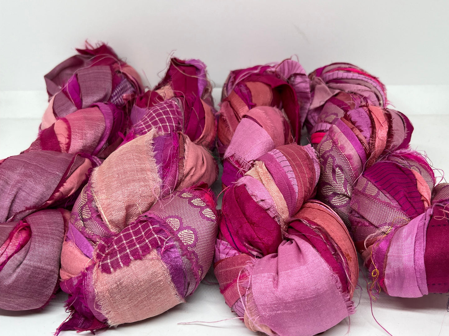 Sari Silk Ribbon Yarn – Mixed Pink Shades