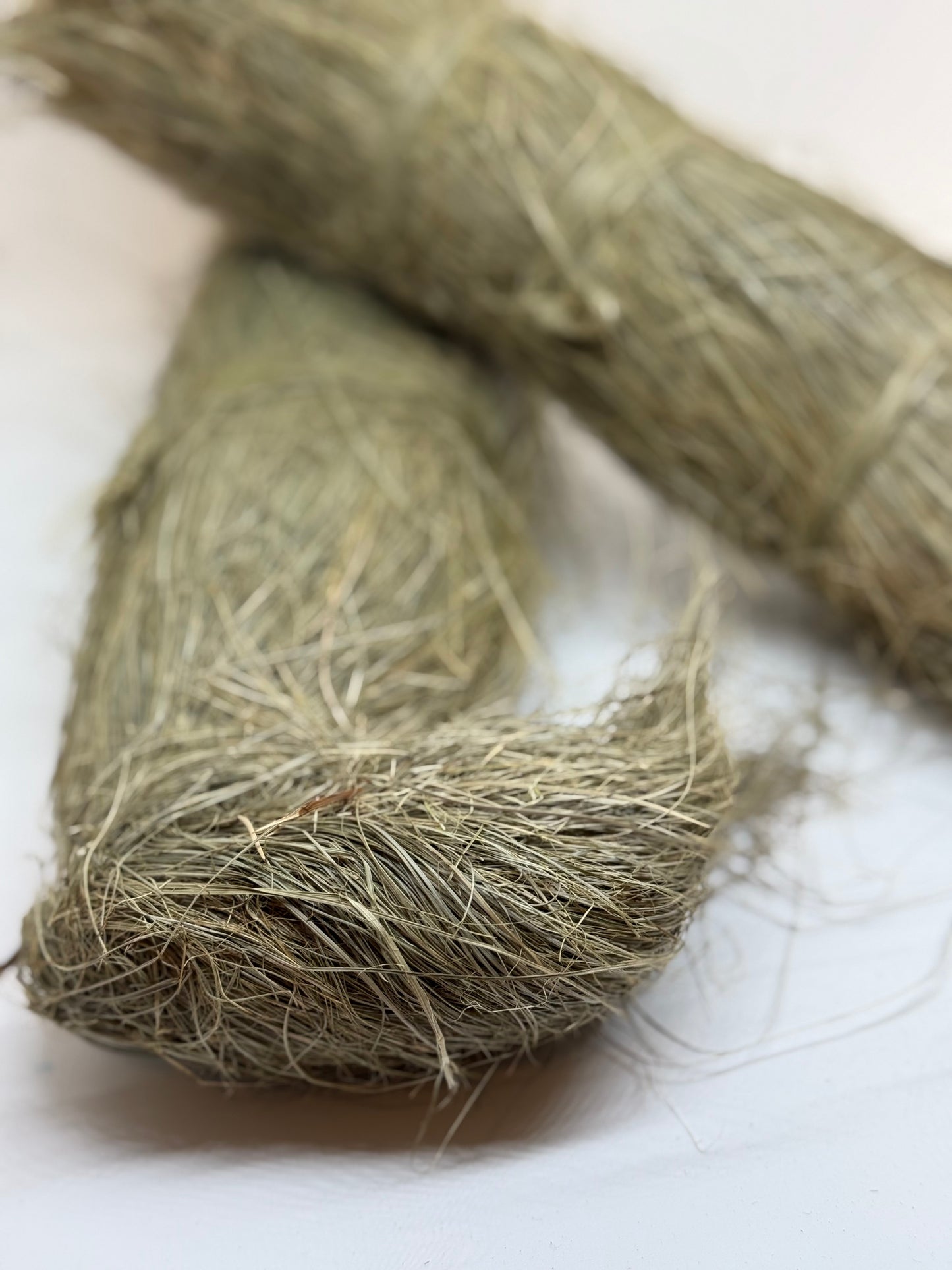 Palm Fibres. Soft and super fine. Natural plant fibres.