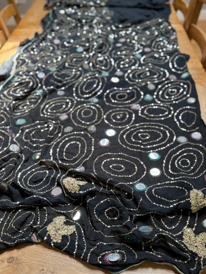 PURE SILK full sari. Unique. Heavily beaded. Vintage saree.