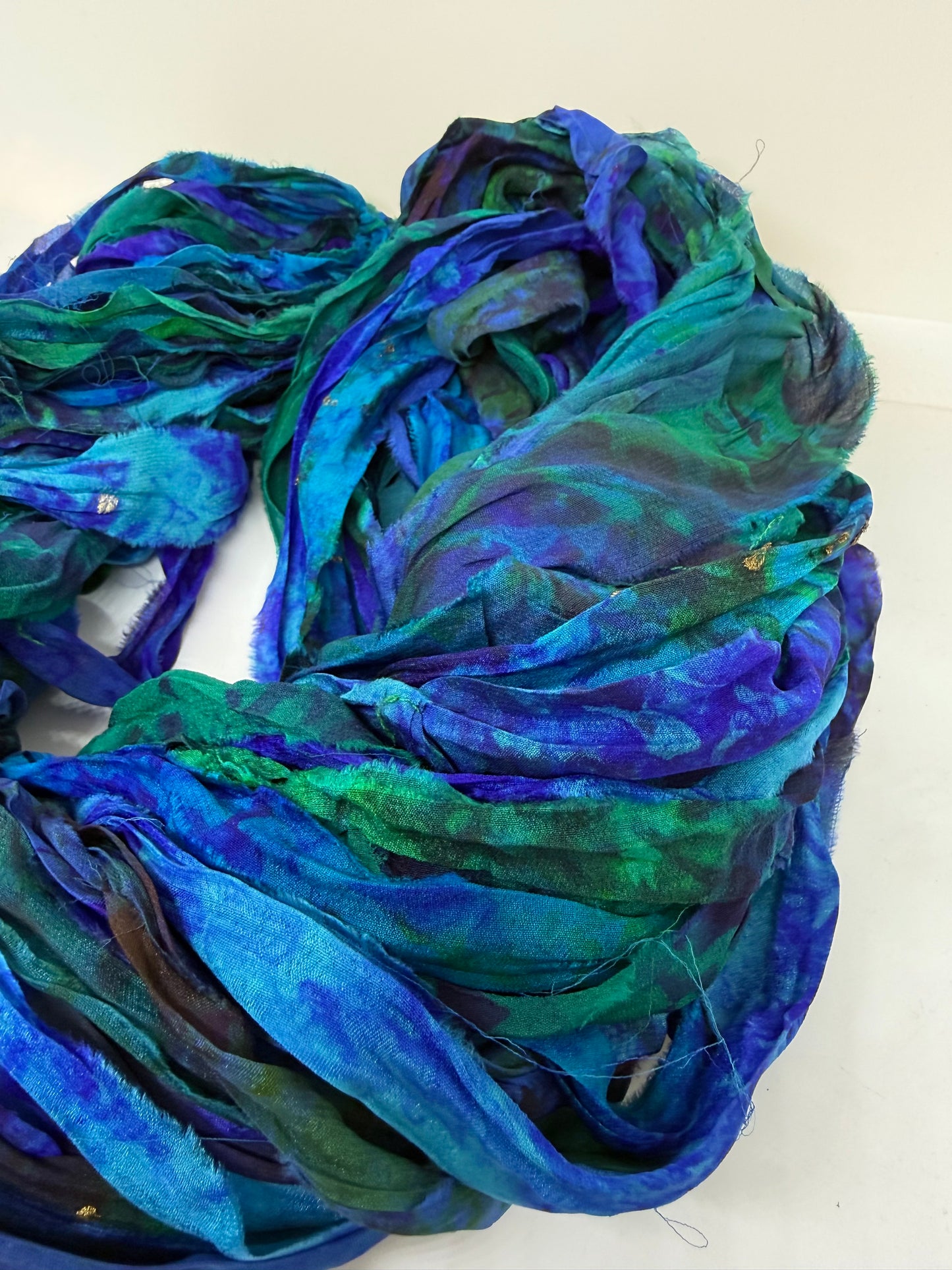Sari Silk Ribbon – pure silk | hand painted. Weaving and fibre art.