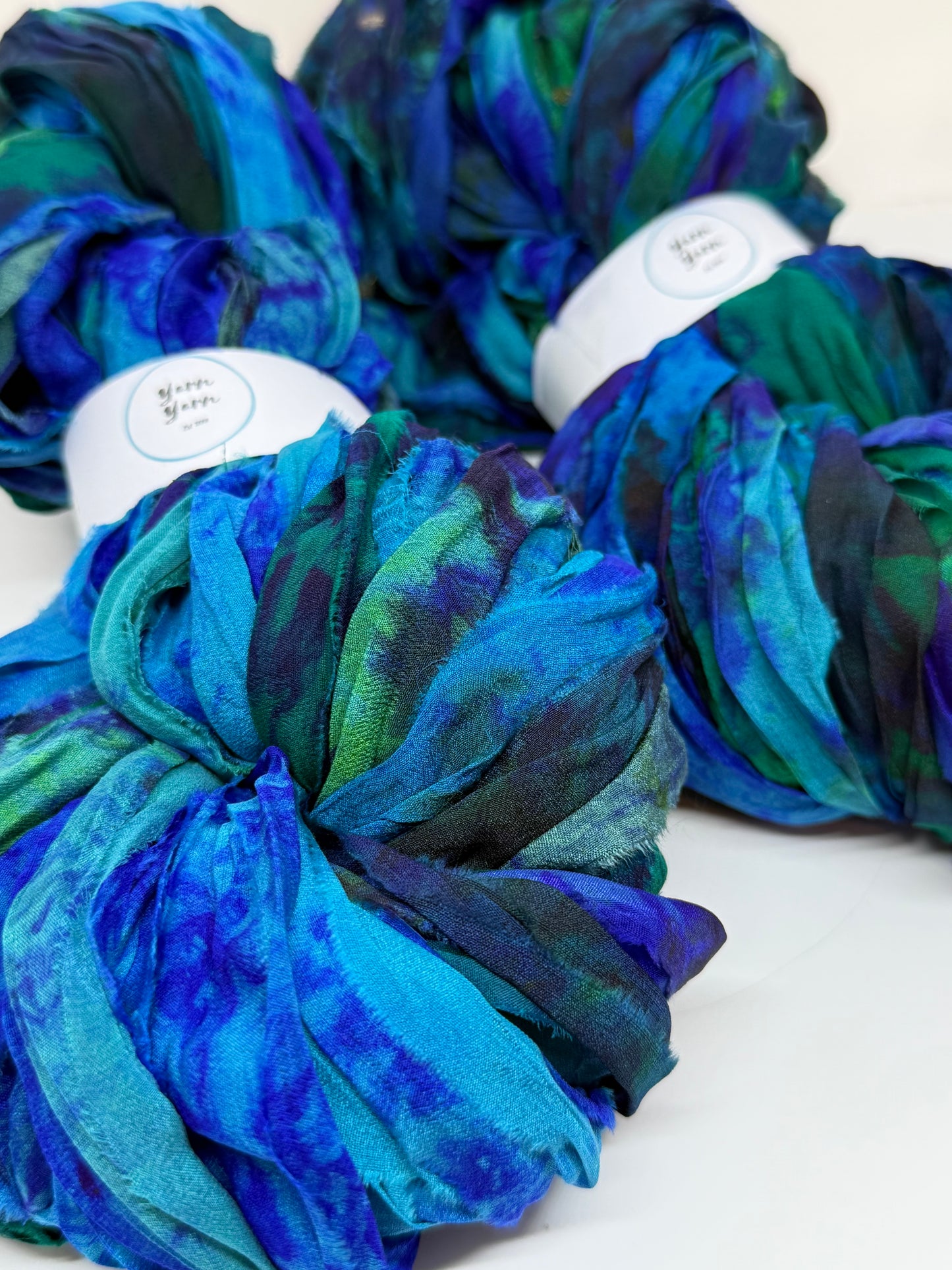 Sari Silk Ribbon – pure silk | hand painted. Weaving and fibre art.