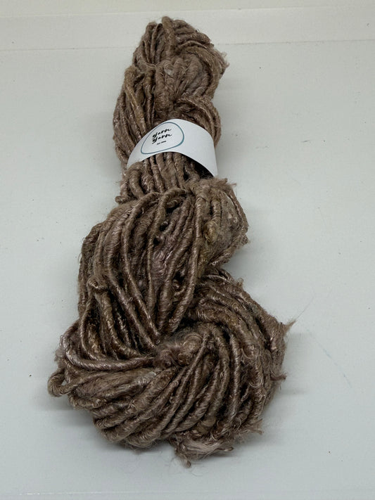 Vegan Chunky Banana Yarn – Handspun & Sustainable Fiber