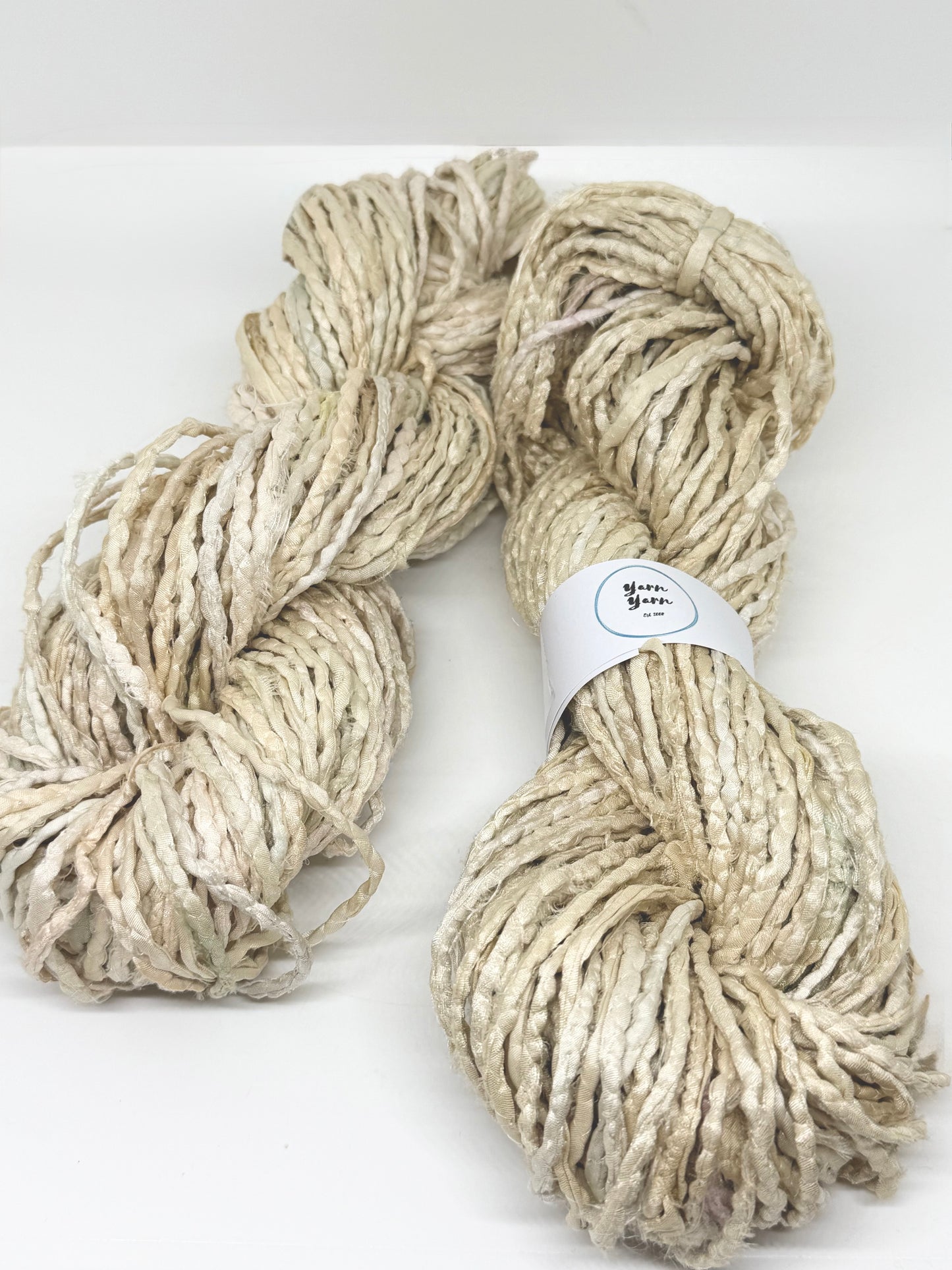 Sari silk ribbon cord, hammed sari fabric yarn.