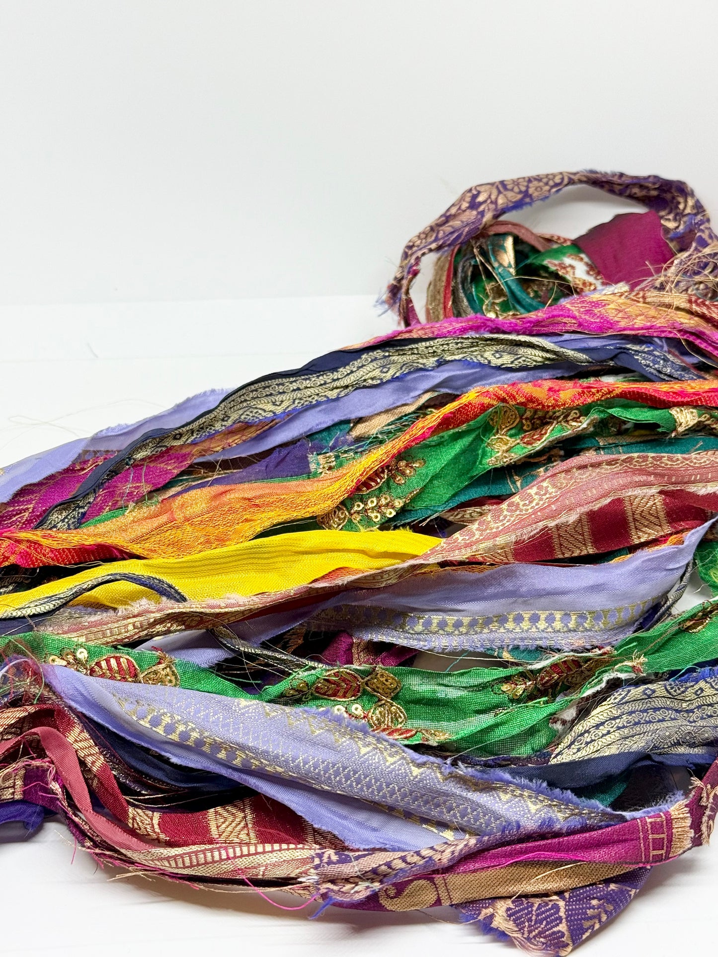 Sari border ribbon yarn for fibre art.