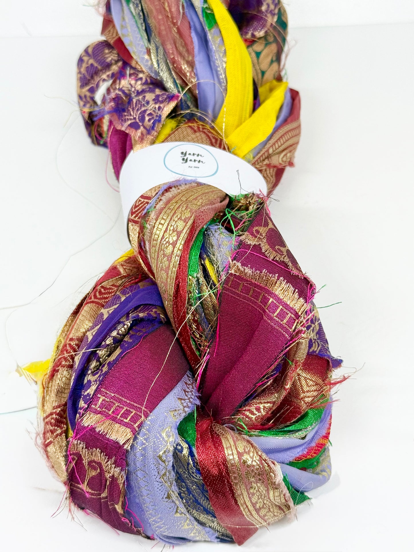 Sari border ribbon yarn for fibre art.