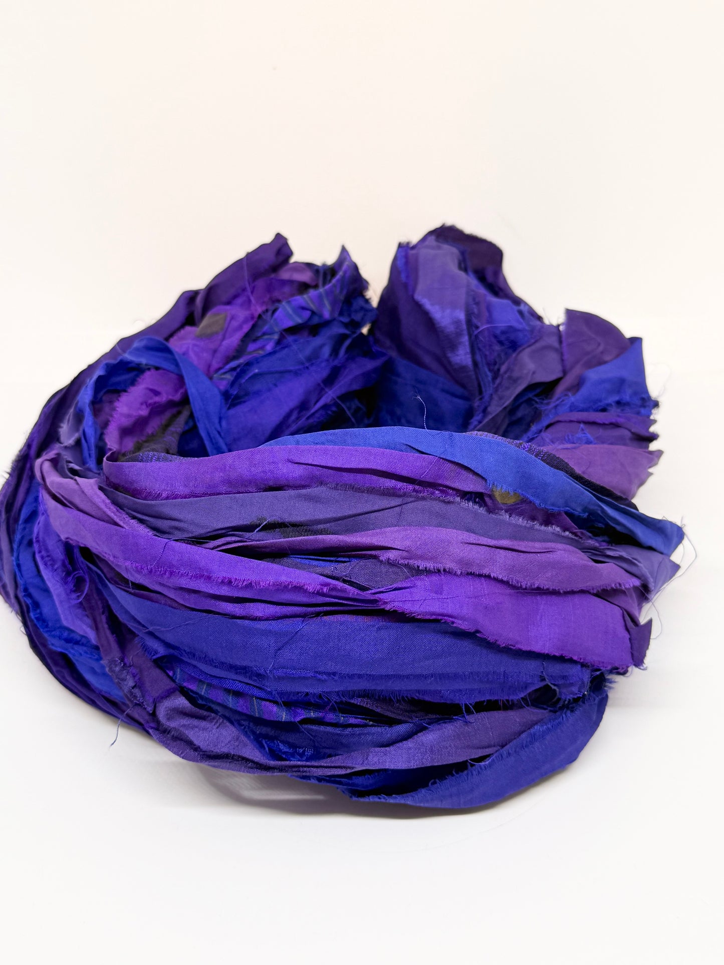 Sari silk ribbon, ink blue - Fibre Arts.