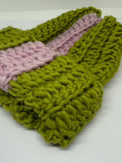 Crochet beanie in pine green and rose pink Norwegian wool.