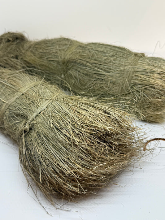 Palm Fibres. Soft and super fine. Natural plant fibres.